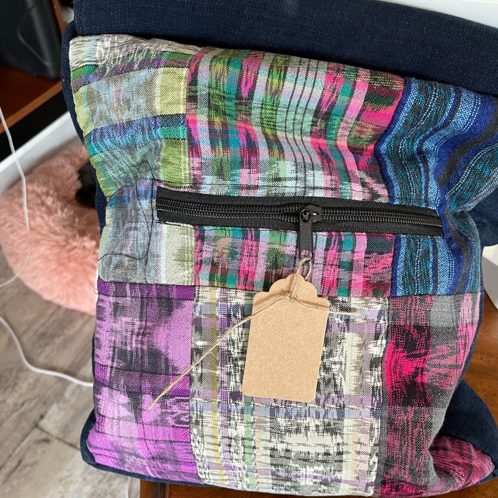 Crossover purse.